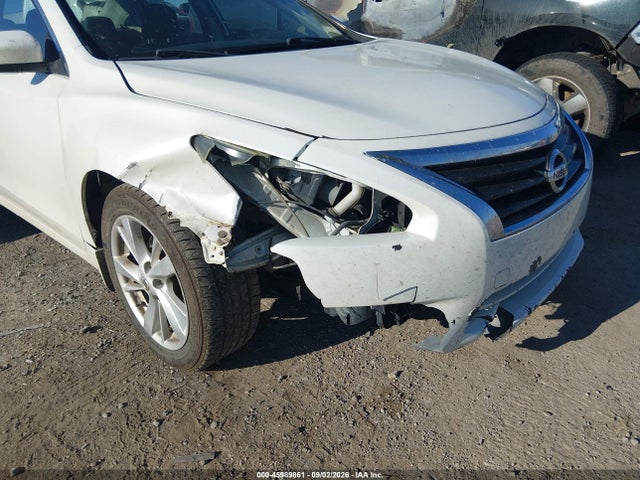 2015 Nissan Altima 2.5 Sv მანქანა იყიდება აუქციონზე, vin: 1N4AL3AP9FC172307, აუქციონის ნომერი: 45989861