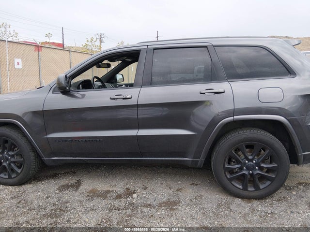 1C4RJFAG6HC786223 Jeep Grand Cherokee Altitude 4x4