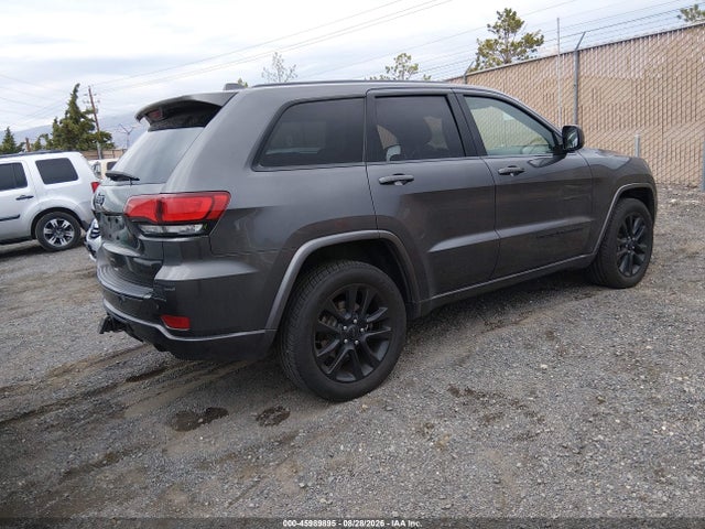 1C4RJFAG6HC786223 Jeep Grand Cherokee Altitude 4x4
