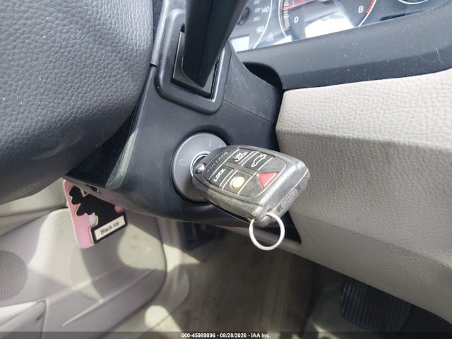 45989896 :رقم المزاد ، YV1RS612752468608 vin ، 2005 Volvo S60 مزاد بيع