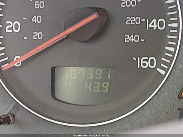 45989896 :رقم المزاد ، YV1RS612752468608 vin ، 2005 Volvo S60 مزاد بيع