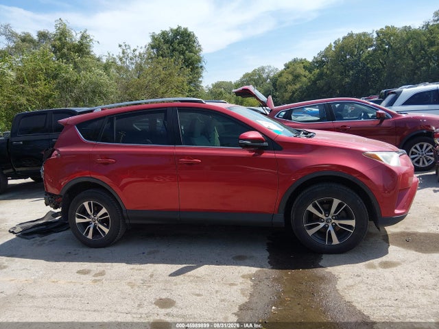 Продажа на аукционе авто 2017 Toyota Rav4 Xle, vin: JTMRFREV8HJ165458, номер лота: 45989899