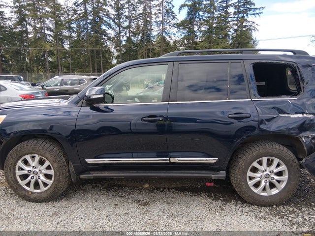 JTMCY7AJ2H4058377 Toyota Land Cruiser V8