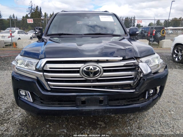JTMCY7AJ2H4058377 Toyota Land Cruiser V8