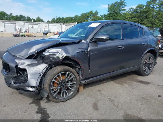 Продаж на аукціоні авто 2023 Maserati Grecale Modena, vin: ZN682AVM0P7422431, номер лоту: 45989929