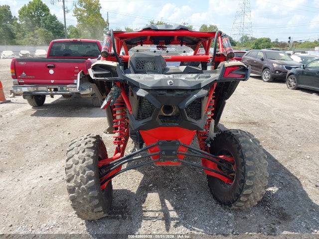 45989939 :رقم المزاد ، 3JBVNAW25HK001125 vin ، 2017 Can-am Maverick X3 Max X Rs Turbo R مزاد بيع