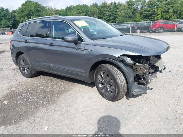 Продаж на аукціоні авто 2022 Volkswagen Tiguan 2.0t Se, vin: 3VV2B7AXXNM027042, номер лоту: 45989991