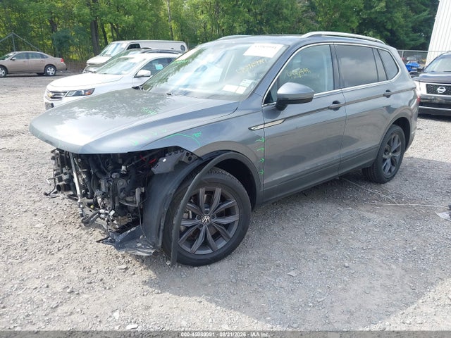 Продаж на аукціоні авто 2022 Volkswagen Tiguan 2.0t Se, vin: 3VV2B7AXXNM027042, номер лоту: 45989991