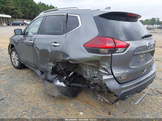 Продаж на аукціоні авто 2020 Nissan Rogue Sv Intelligent Awd, vin: JN8AT2MV8LW142227, номер лоту: 45990040
