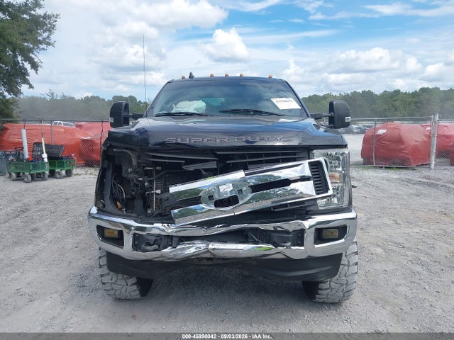 1FT8W3DT9KED17188 Ford F-350 Xl