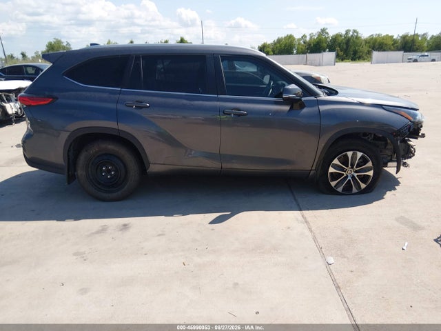 Toyota Highlander Xle 2023 5TDKDRAH6PS036918 Image 13