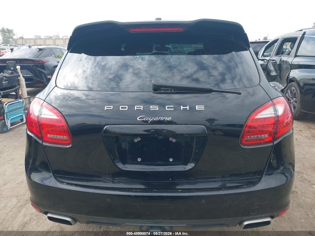45990074 :رقم المزاد ، WP1AA2A27DLA06202 vin ، 2013 Porsche Cayenne مزاد بيع