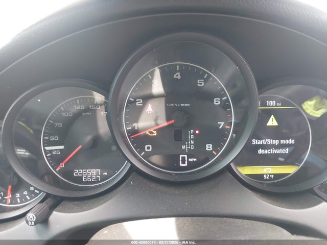 45990074 :رقم المزاد ، WP1AA2A27DLA06202 vin ، 2013 Porsche Cayenne مزاد بيع