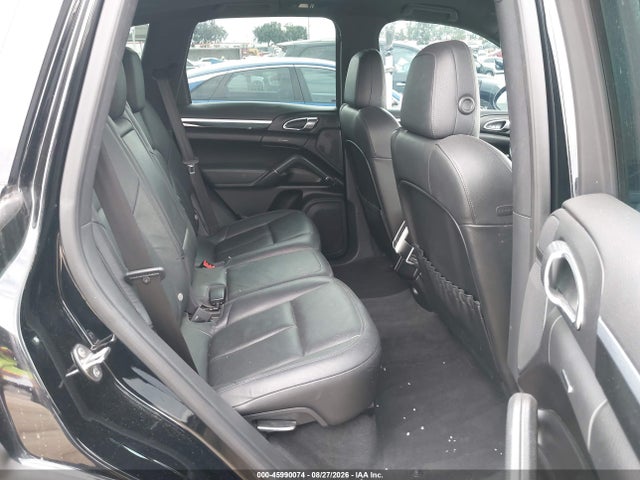 45990074 :رقم المزاد ، WP1AA2A27DLA06202 vin ، 2013 Porsche Cayenne مزاد بيع