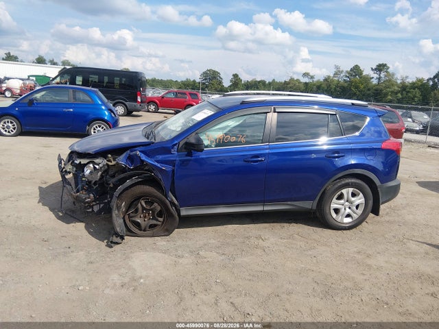 2T3BFREV8FW355194 Toyota RAV4 LE