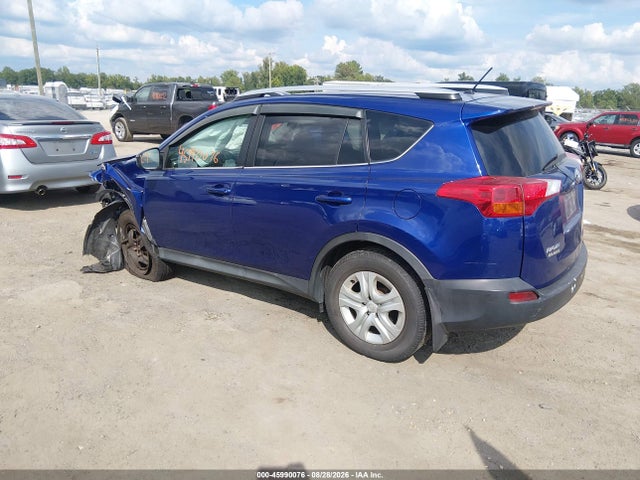 2T3BFREV8FW355194 Toyota RAV4 LE