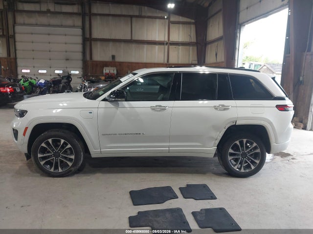 Продаж на аукціоні авто 2023 Jeep Grand Cherokee 4xe Overland, vin: 1C4RJYD60P8802237, номер лоту: 45990080