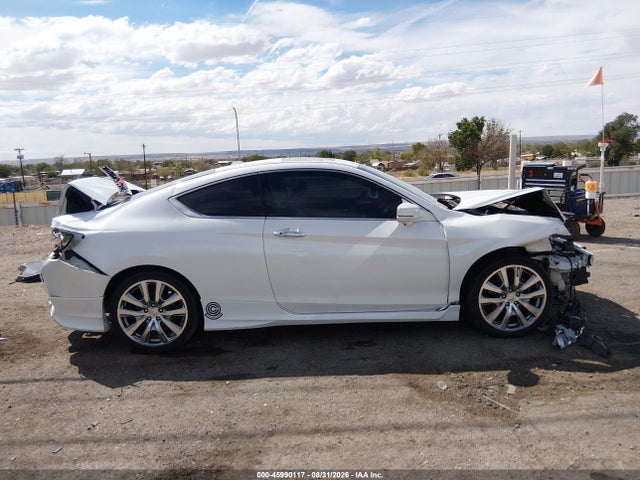2017 Honda Accord Touring V6 მანქანა იყიდება აუქციონზე, vin: 1HGCT2B00HA001525, აუქციონის ნომერი: 45990117