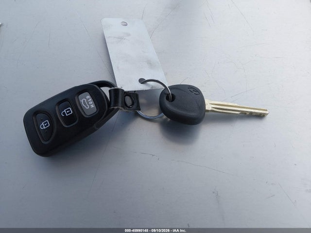 Продаж на аукціоні авто 2012 Hyundai Elantra Gls, vin: 5NPDH4AE4CH126817, номер лоту: 45990148