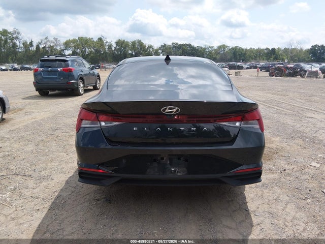Auction sale of the 2023 Hyundai Elantra Sel, vin: KMHLS4AG2PU407097, lot number: 45990221