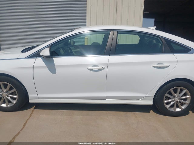 45990223 :رقم المزاد ، 5NPE24AA2JH680681 vin ، 2018 Hyundai Sonata Eco مزاد بيع