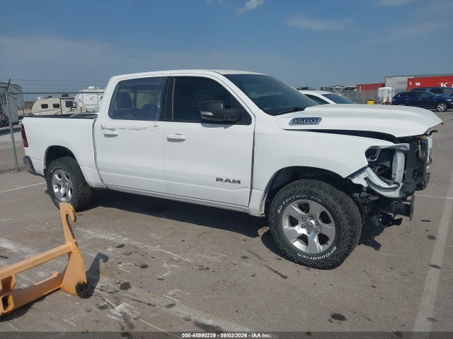 1C6SRFFTXMN692142 RAM 1500 Lone Star 4x4 5&#039;7 Box