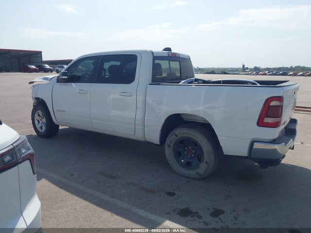 1C6SRFFTXMN692142 RAM 1500 Lone Star 4x4 5&#039;7 Box