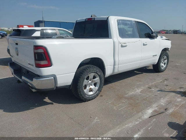 1C6SRFFTXMN692142 RAM 1500 Lone Star 4x4 5&#039;7 Box