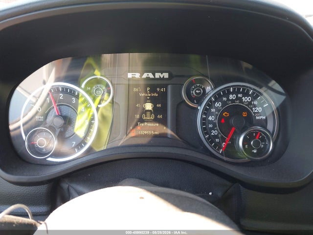 1C6SRFFTXMN692142 RAM 1500 Lone Star 4x4 5&#039;7 Box