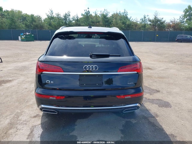 2023 Audi Q5 Premium Plus 45 Tfsi S Line Quattro მანქანა იყიდება აუქციონზე, vin: WA1EAAFY1P2113826, აუქციონის ნომერი: 45990267