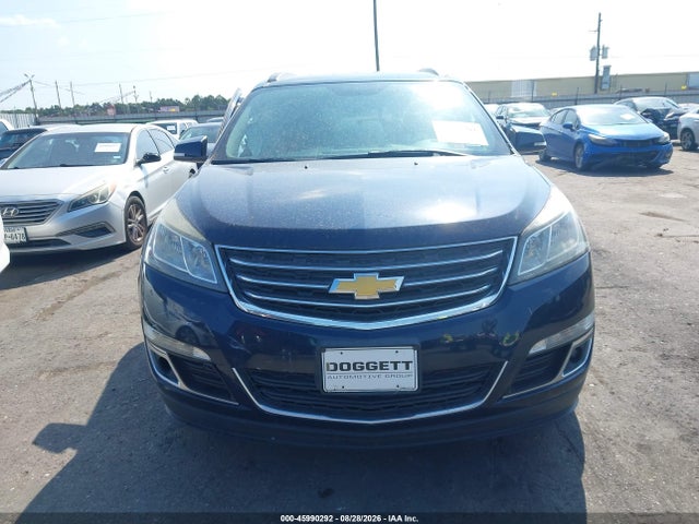 45990292 :رقم المزاد ، 1GNKRGKD2HJ268861 vin ، 2017 Chevrolet Traverse 1lt مزاد بيع
