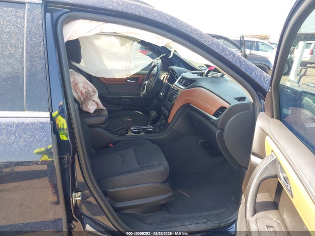 45990292 :رقم المزاد ، 1GNKRGKD2HJ268861 vin ، 2017 Chevrolet Traverse 1lt مزاد بيع