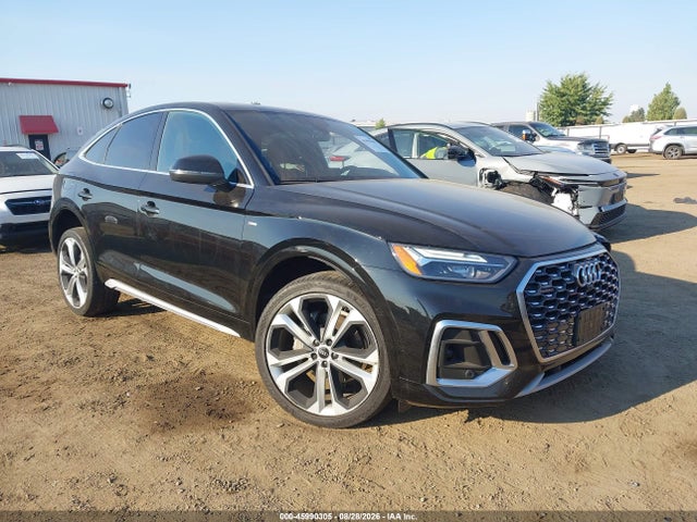 45990305 :رقم المزاد ، WA15AAFY1M2110713 vin ، 2021 Audi Q5 Sportback Premium Plus 45 Tfsi Quattro S Tronic مزاد بيع