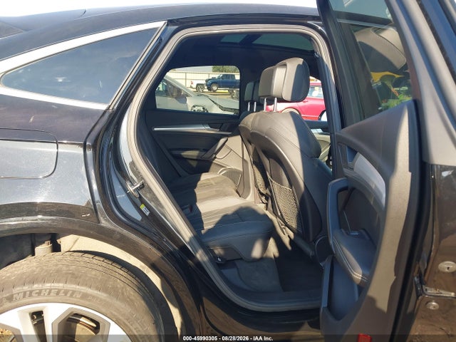 2021 Audi Q5 Sportback Premium Plus 45 Tfsi Quattro S Tronic მანქანა იყიდება აუქციონზე, vin: WA15AAFY1M2110713, აუქციონის ნომერი: 45990305