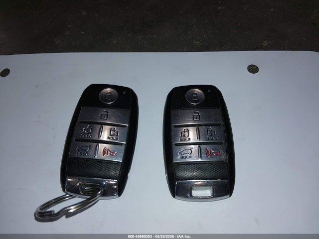 2017 Kia Sedona Lx მანქანა იყიდება აუქციონზე, vin: KNDMB5C19H6340091, აუქციონის ნომერი: 45990353