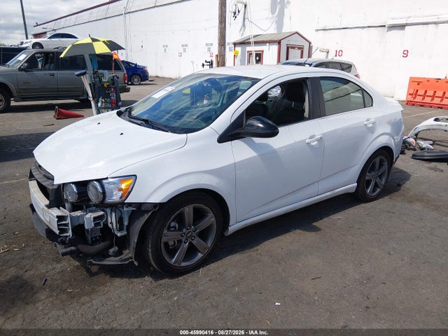 Chevrolet Sonic Rs Auto 2016 1G1JG5SB2G4114377 Image 2