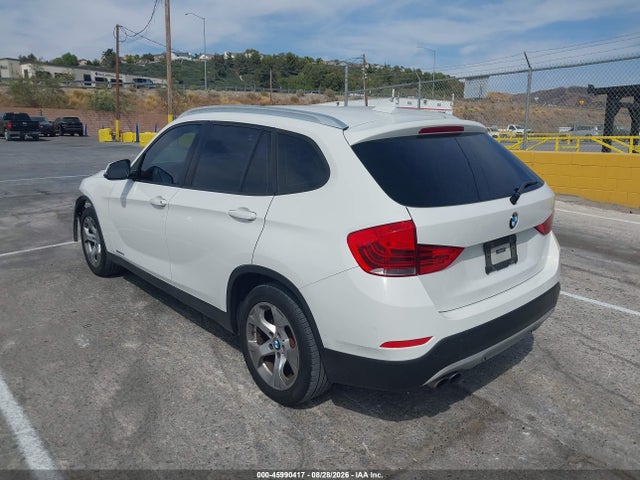 BMW X1 Sdrive28i 2014 WBAVM1C54EVW52540 Image 3