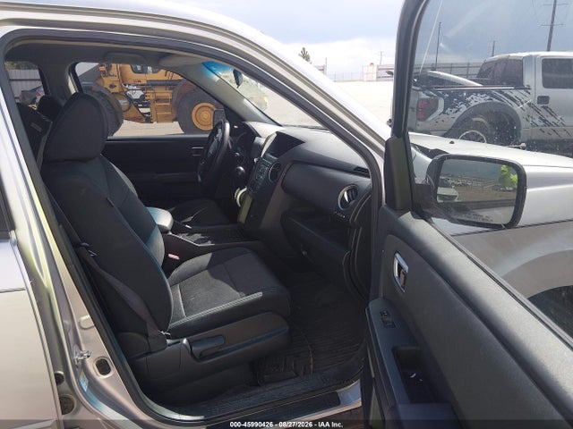 45990426 :رقم المزاد ، 5FNYF4H41BB002117 vin ، 2011 Honda Pilot Ex مزاد بيع