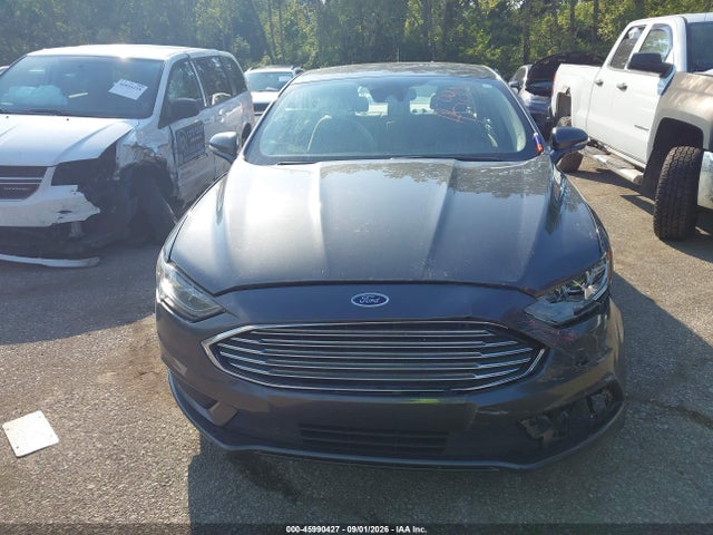 45990427 :رقم المزاد ، 3FA6P0H77HR164662 vin ، 2017 Ford Fusion Se مزاد بيع