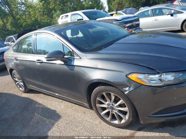 45990427 :رقم المزاد ، 3FA6P0H77HR164662 vin ، 2017 Ford Fusion Se مزاد بيع