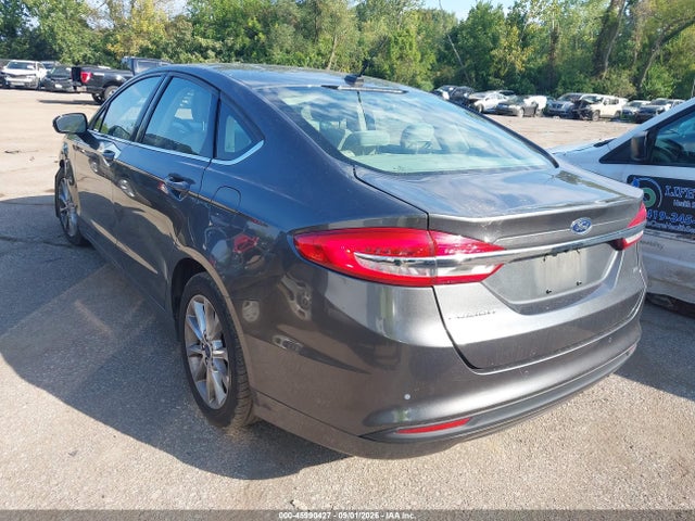 45990427 :رقم المزاد ، 3FA6P0H77HR164662 vin ، 2017 Ford Fusion Se مزاد بيع