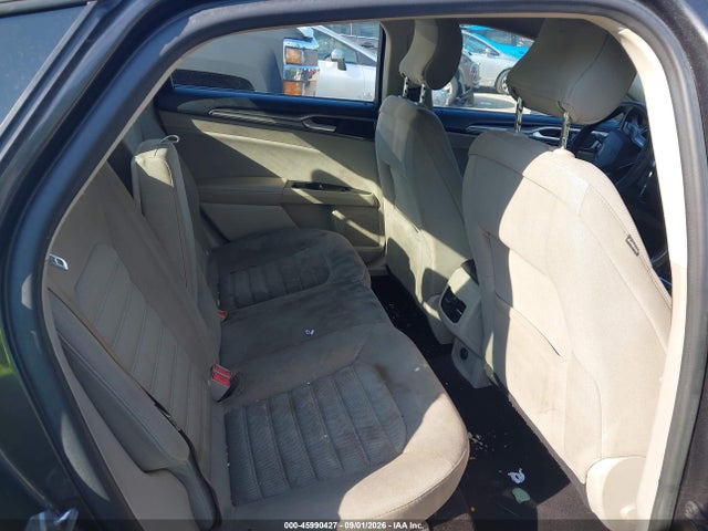 45990427 :رقم المزاد ، 3FA6P0H77HR164662 vin ، 2017 Ford Fusion Se مزاد بيع