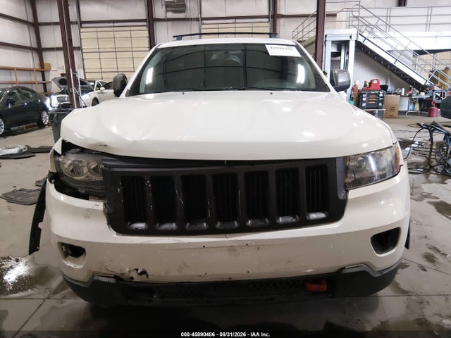 2013 Jeep Grand Cherokee Laredo Trailhawk მანქანა იყიდება აუქციონზე, vin: 1C4RJFAG0DC647621, აუქციონის ნომერი: 45990486