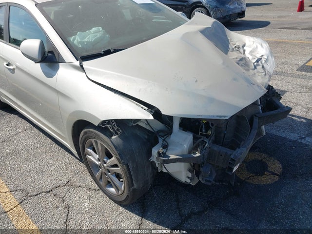 Hyundai Elantra Value Edition 2017 5NPD84LF9HH119584 Image 19