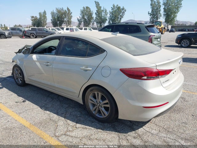 Hyundai Elantra Value Edition 2017 5NPD84LF9HH119584 Image 3