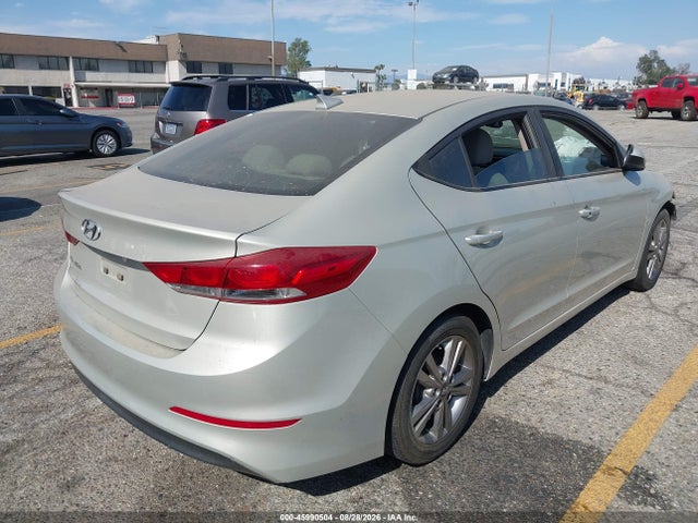 Hyundai Elantra Value Edition 2017 5NPD84LF9HH119584 Image 4
