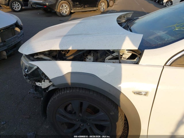 Продаж на аукціоні авто 2018 Buick Regal Tourx Essence, vin: W04GV8SX6J1106418, номер лоту: 45990510