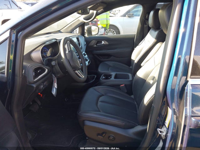 45990570 :رقم المزاد ، 2C4RC1BG4SR549563 vin ، 2025 Chrysler Pacifica Select مزاد بيع