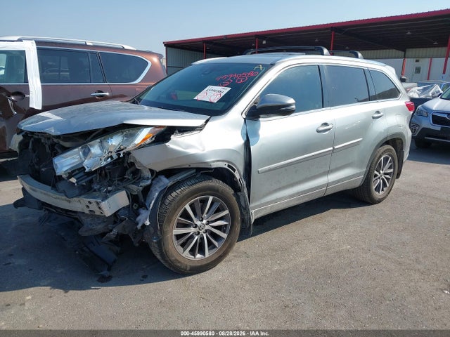 Aukcja sprzedaży 2017 Toyota Highlander Xle, vin: 5TDJZRFH1HS456545, numer aukcji: 45990580
