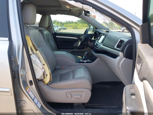 Aukcja sprzedaży 2017 Toyota Highlander Xle, vin: 5TDJZRFH1HS456545, numer aukcji: 45990580